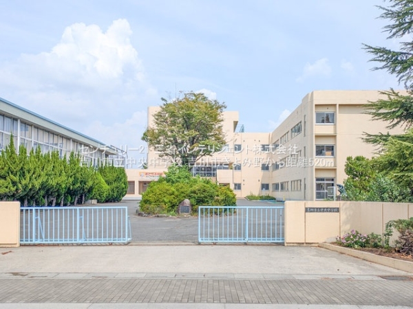 吉川市きよみ野2丁目の新築一戸建(吉川市立中央中学校)