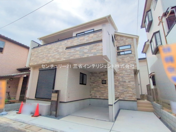 三郷市早稲田８丁目の新築一戸建