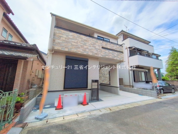三郷市早稲田８丁目の新築一戸建