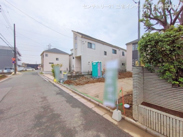 三郷市早稲田７丁目の新築一戸建