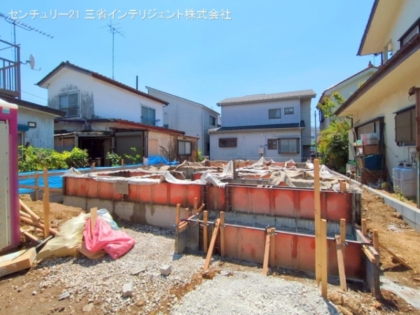 三郷市戸ケ崎３丁目の新築一戸建
