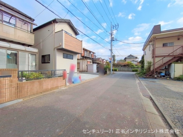 三郷市早稲田４丁目の新築一戸建
