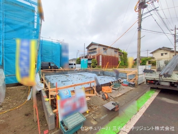 三郷市彦倉１丁目の新築一戸建