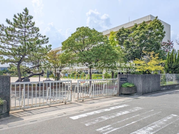 吉川市中央２丁目の新築一戸建(吉川市立栄小学校)
