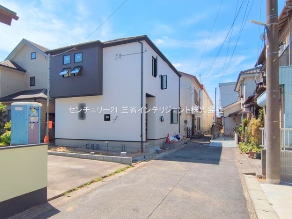 三郷市戸ケ崎１丁目の新築一戸建