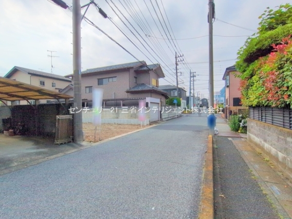 吉川市大字保の土地