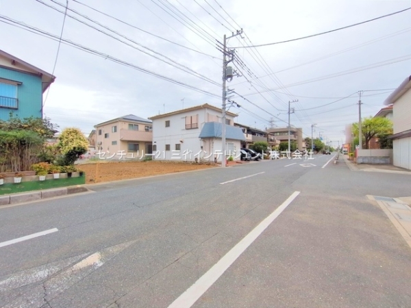 吉川市新栄２丁目の新築一戸建