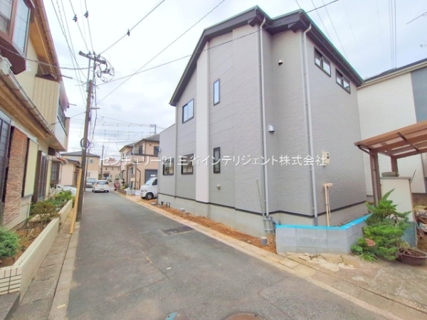 三郷市戸ケ崎３丁目の新築一戸建