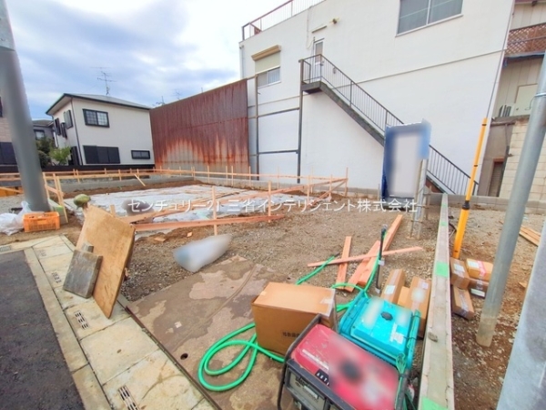 三郷市鷹野4丁目の新築一戸建