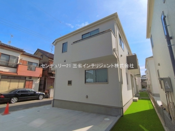 三郷市戸ケ崎５丁目の新築一戸建