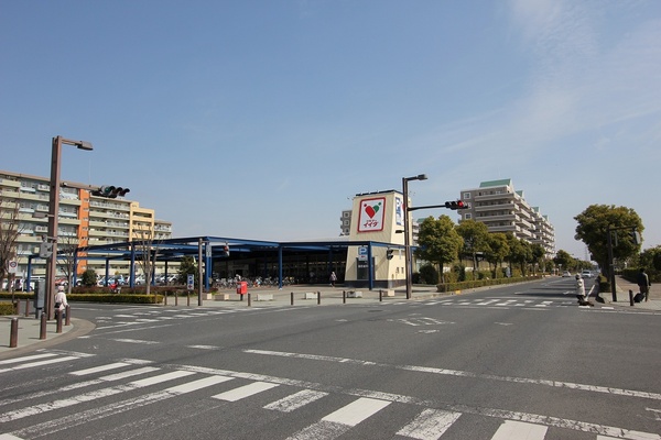 ウッドパークきよみ野C棟(コモディイイダ吉川店)