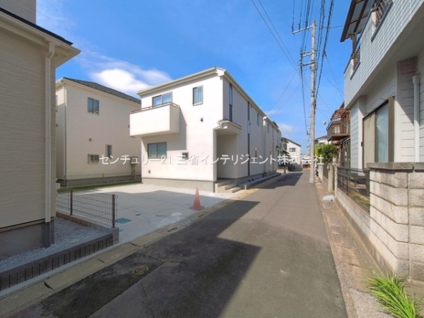 三郷市戸ケ崎５丁目の新築一戸建