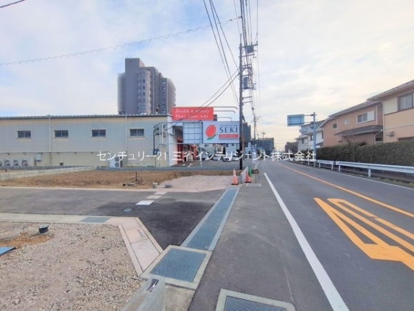 三郷市早稲田８丁目の土地