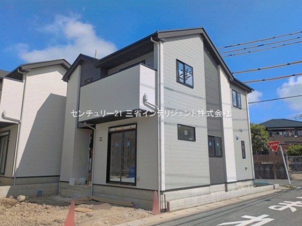 三郷市戸ケ崎１丁目の新築一戸建