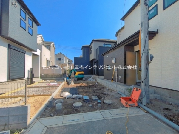 三郷市早稲田８丁目の新築一戸建