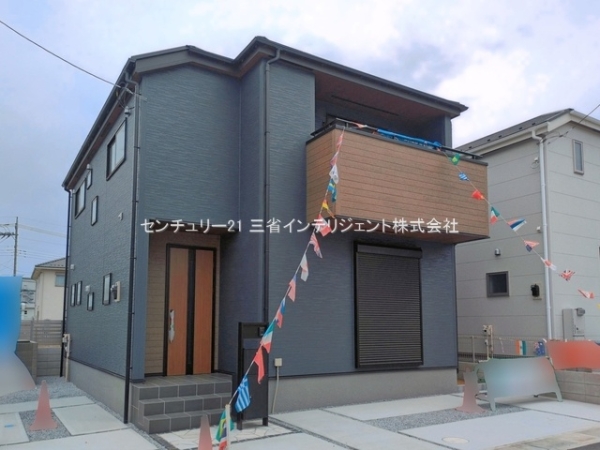 三郷市彦糸１丁目の新築一戸建