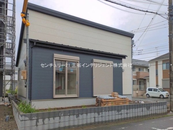 吉川市中曽根２丁目の新築一戸建