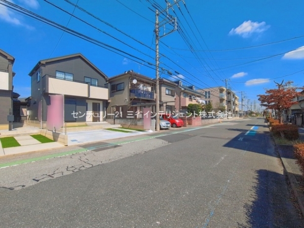 吉川市中曽根２丁目の新築一戸建