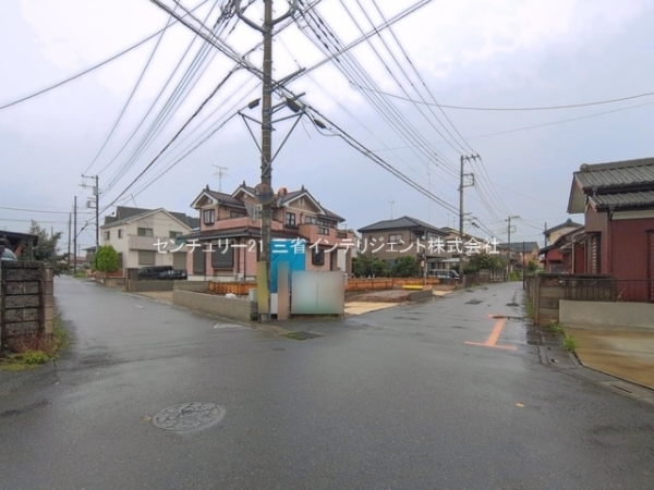北葛飾郡松伏町大字松伏の新築一戸建