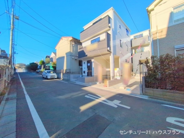 さいたま市緑区東浦和７丁目の新築一戸建