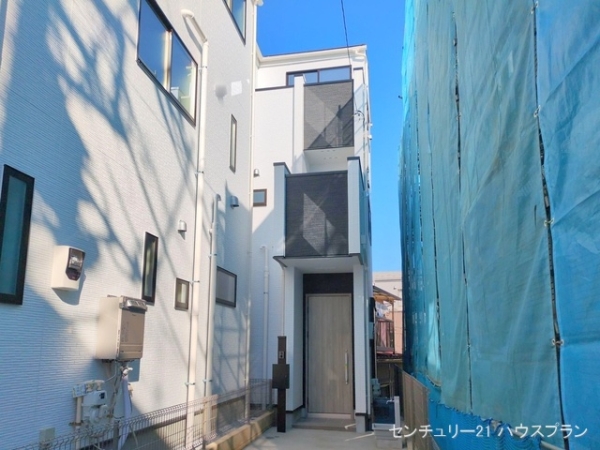 さいたま市緑区太田窪３丁目の新築一戸建