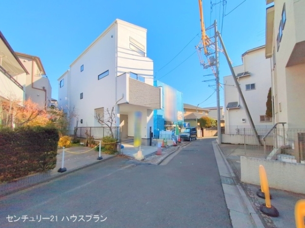 さいたま市緑区太田窪３丁目の新築一戸建