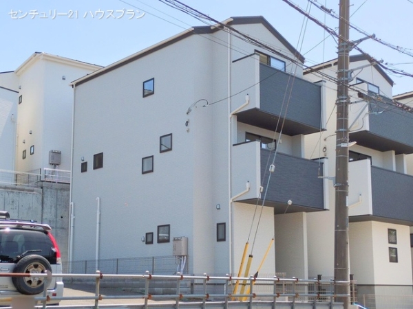 さいたま市緑区大字中尾の新築一戸建