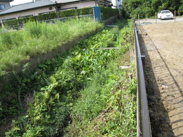 東金市川場の土地