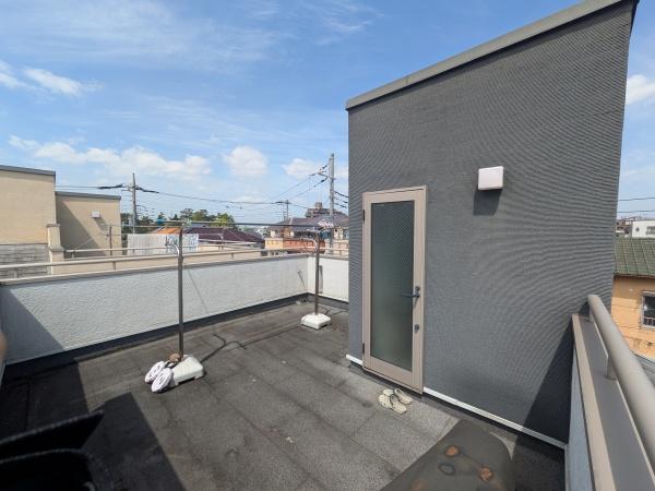足立区伊興三丁目中古戸建