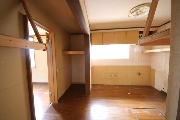 松戸市八ケ崎3丁目の中古一戸建て(キッチン)