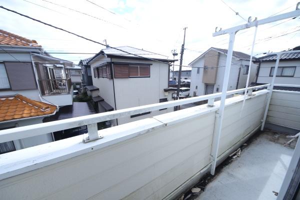 松戸市八ケ崎3丁目の中古一戸建て(バルコニー)