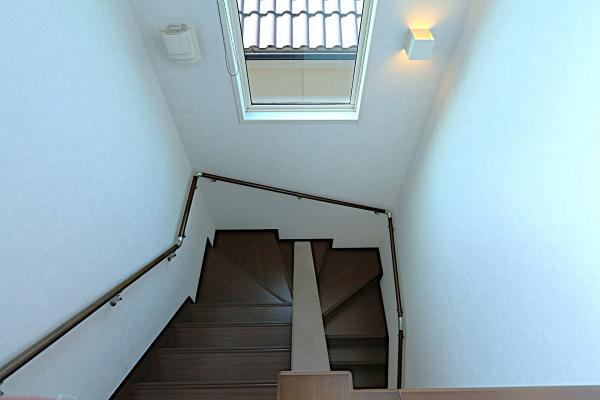 越谷市東大沢３丁目の中古一戸建て