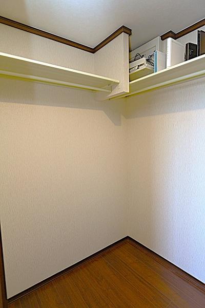 越谷市東大沢３丁目の中古一戸建て