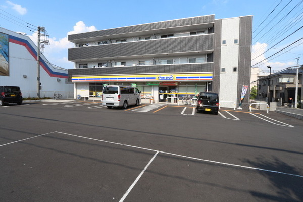 越谷シティハウス４号棟(ミニストップ東越谷3丁目店)