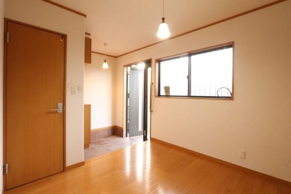 吉川市中央２丁目の中古一戸建て