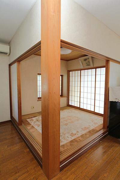 八潮市大字八條の中古一戸建て
