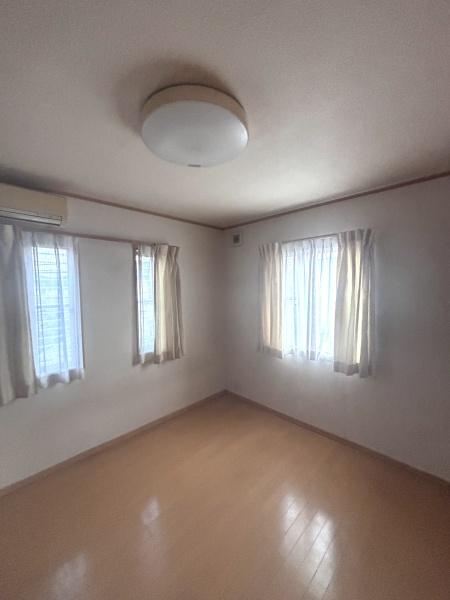 流山市三輪野山４丁目の中古一戸建て