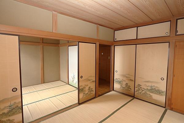 越谷市大字南荻島の中古一戸建て
