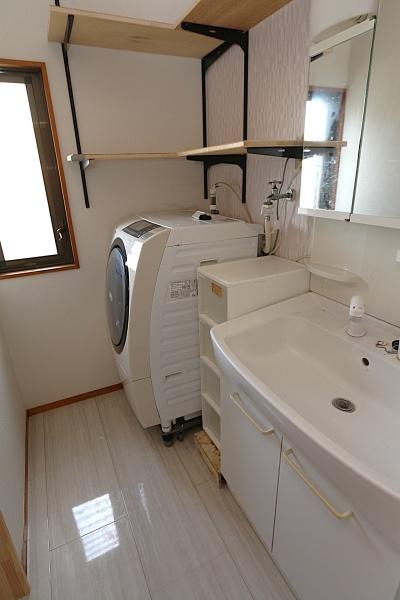 越谷市大字南荻島の中古一戸建て