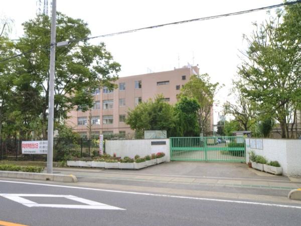 草加市新栄２丁目の土地(草加市立新栄中学校)