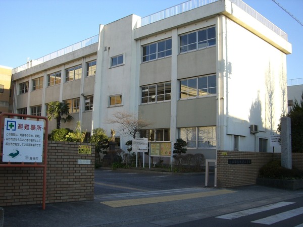 エフローレ北越谷ネクステージ(越谷市立大沢小学校)