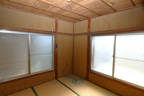 三郷市戸ケ崎３丁目の中古一戸建て