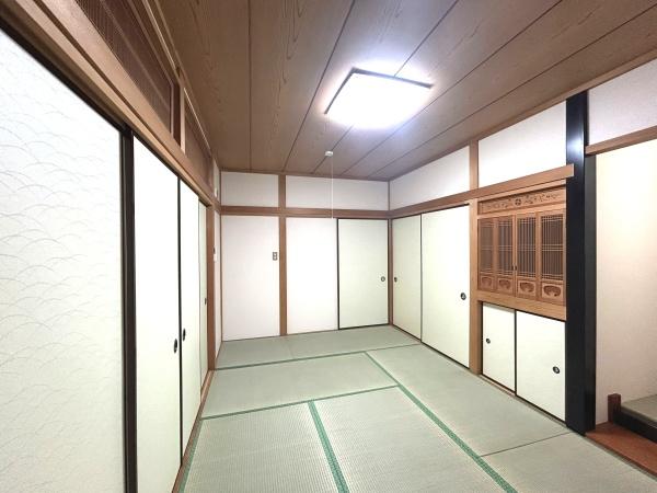 草加市新栄２丁目の中古一戸建て
