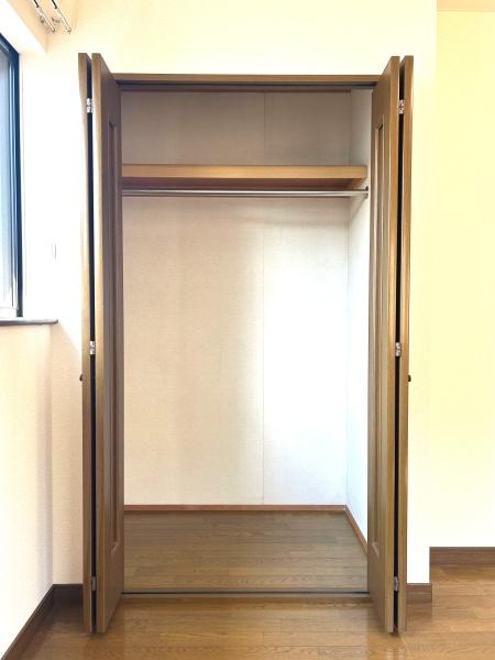 草加市新栄２丁目の中古一戸建て