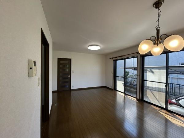 草加市新栄２丁目の中古一戸建