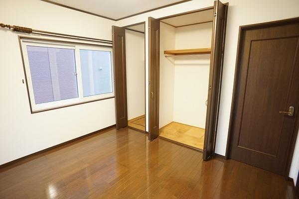 木更津市港南台４丁目の中古一戸建て