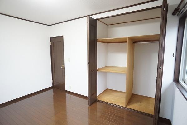 木更津市港南台４丁目の中古一戸建て