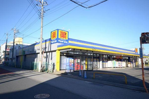 ライオンズシティ三郷 3階(マツモトキヨシ三郷早稲田店)