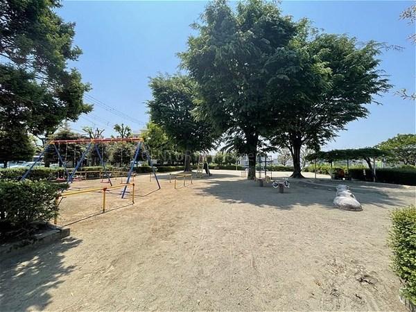 ライオンズシティ三郷 3階(ひまわり公園)