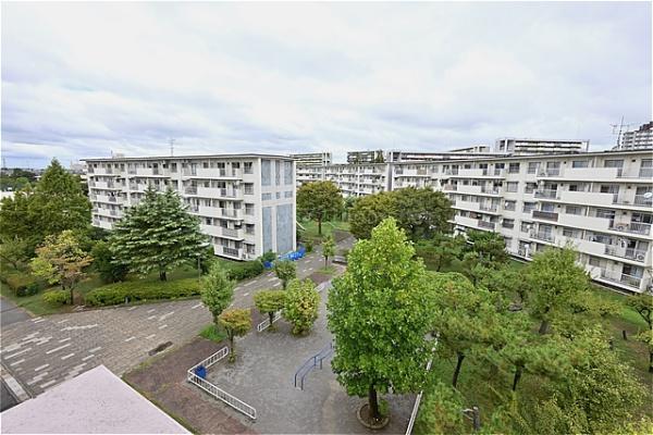 みさと団地25号棟　5階